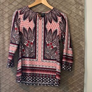 New Directions Pink and Black Patterned Top